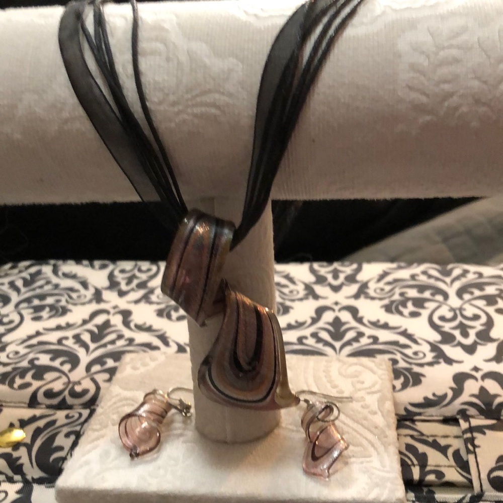LAMPWORK NECKLACE AND EARRINGS SET